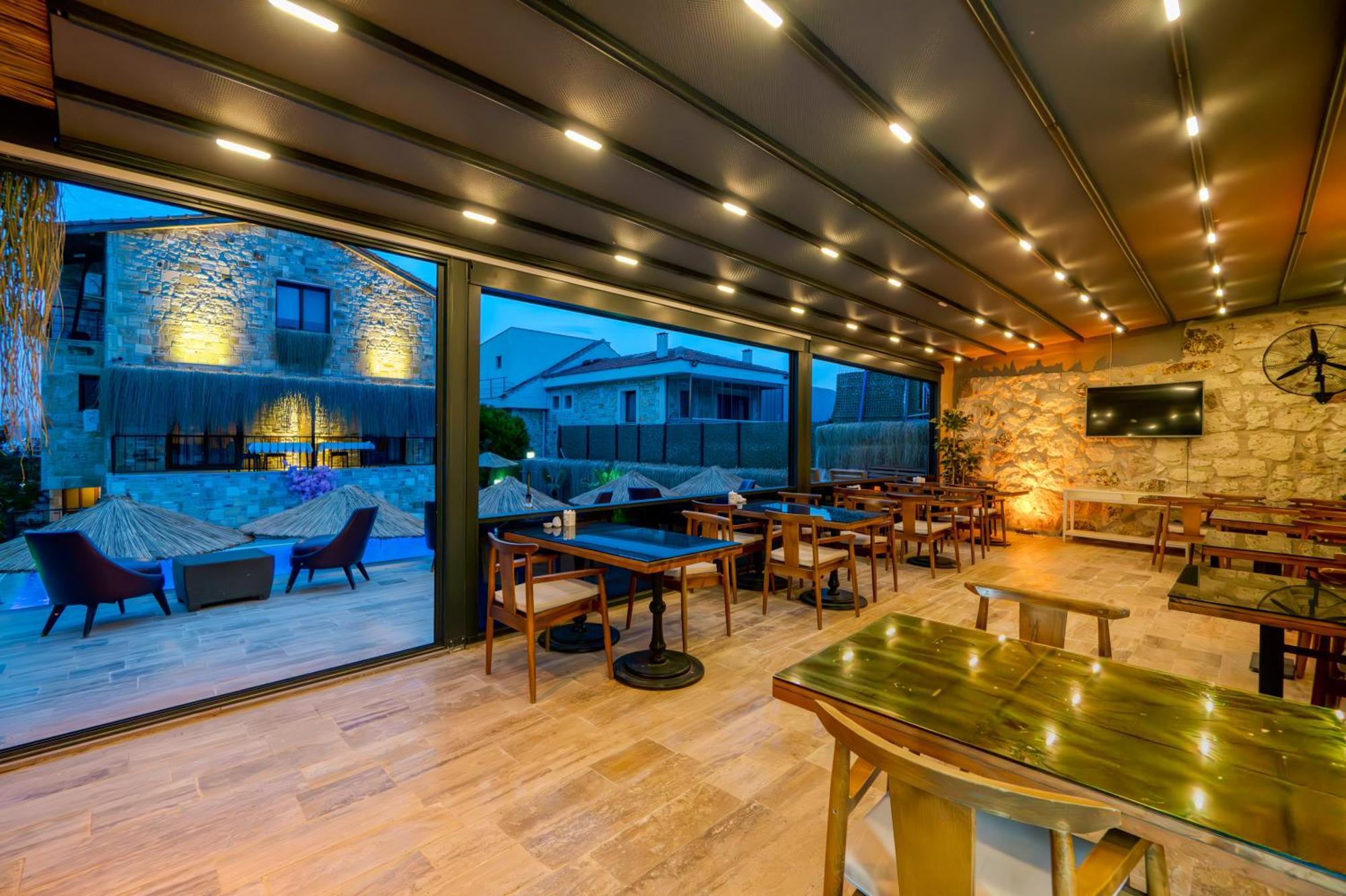 איזמיר Stone House Butik Otel מראה חיצוני תמונה