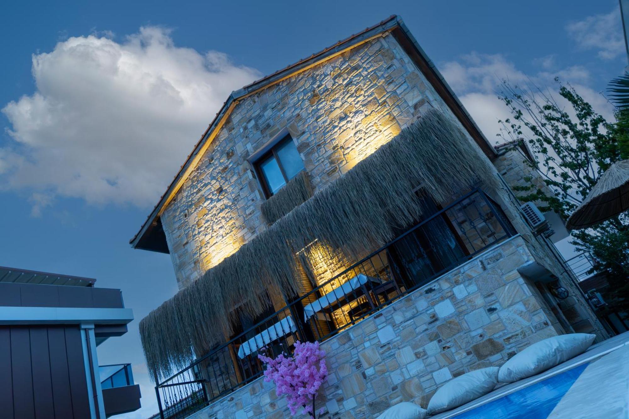 איזמיר Stone House Butik Otel מראה חיצוני תמונה
